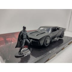 JADA TOYS - CARRO BATMAN & BATMOBILE A ESCALA 132 DE COLECCIÓN