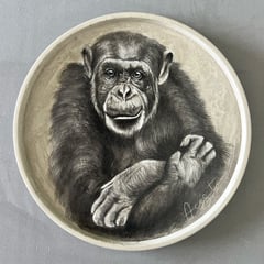 ARTE PLATONICO - Plato-hormigon-Arte-Platonico-pintado-a-mano-29-cm-chimpance