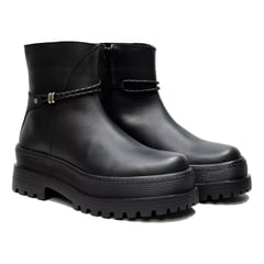 A2B - Botines Negros de Plataforma con Detalle Trenzado