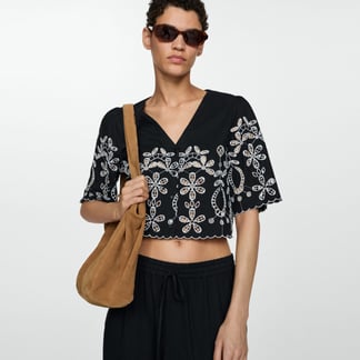 MANGO - Blusa Mujer con Bordado Manga corta